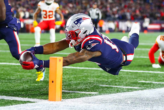 2606509A-BBB5-49E8-AF8D-B3400469EF9B